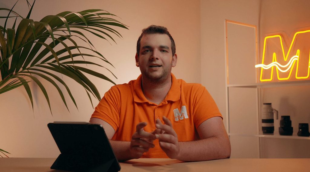 Copertina del video Servizi Makeitweb.it - Grafica e Stampa