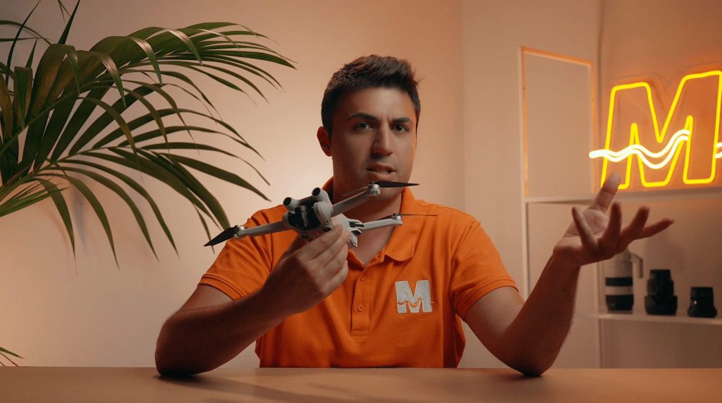 Copertina del video Servizi Makeitweb.it - Video e Foto Aeree con drone