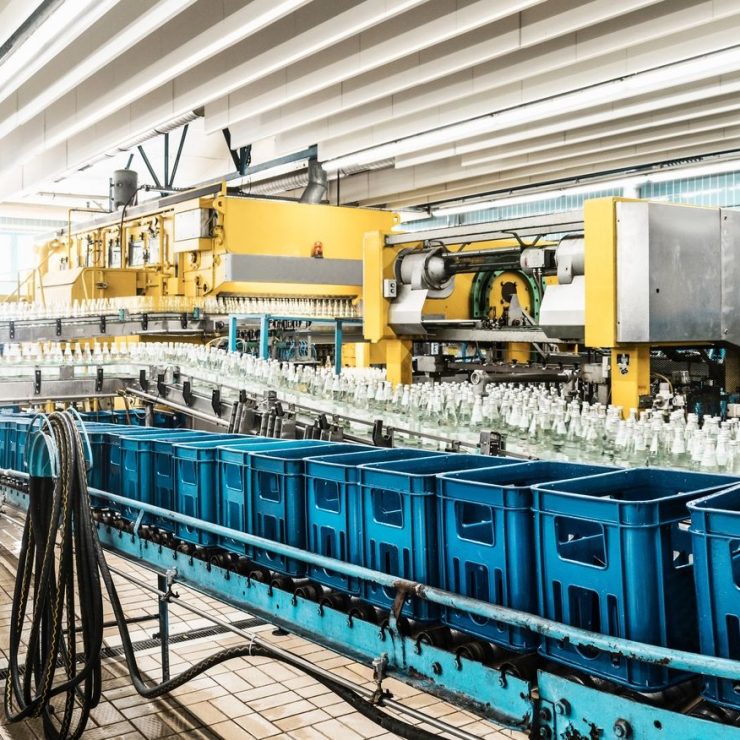 Linea di imbottigliamento automatica progettata da Consertech