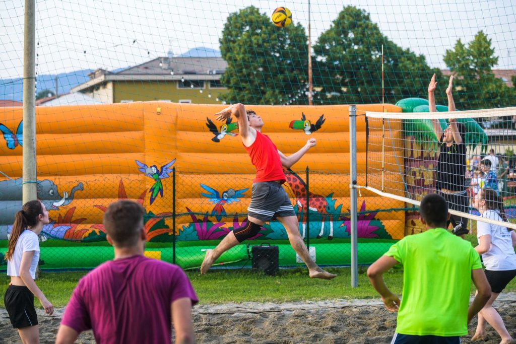 Una partita del torneo di beach volley