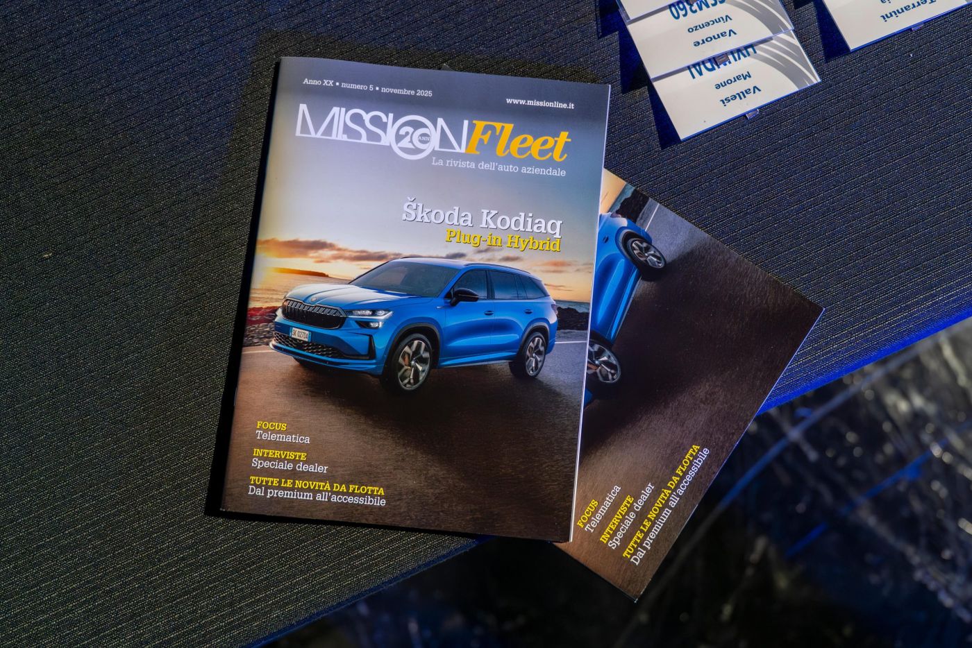 La rivista Mission Fleet appoggiata sul tavolo di un evento Newsteca