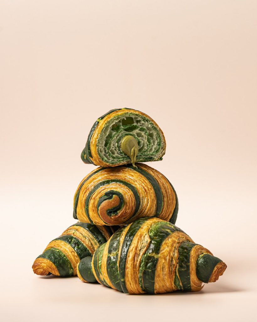 Croissant sfogliati al pistacchio della Pasticceria Serlini di Gussago
