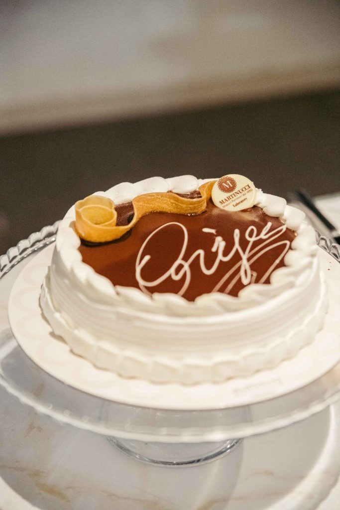 La torta con la scritta personalizzata